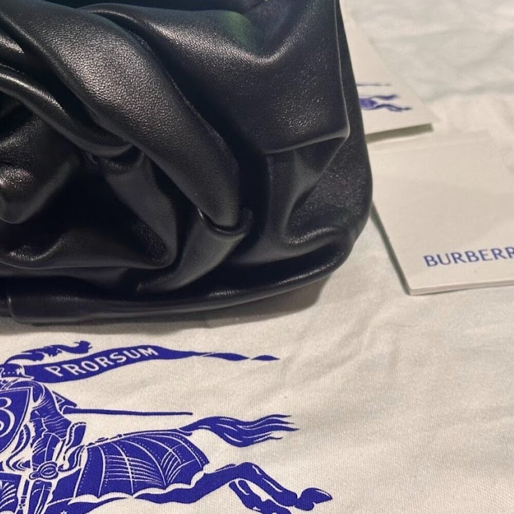 BURBERRY Black Rose Soft Leather Clutch Gold Chain & BURBERRY Dust Bag NWT - Picture 15 of 16